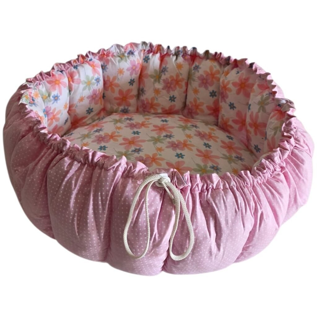 Cama Redonda Gomos P - Flores Delicadas - Rosa Poá - Dupla Face