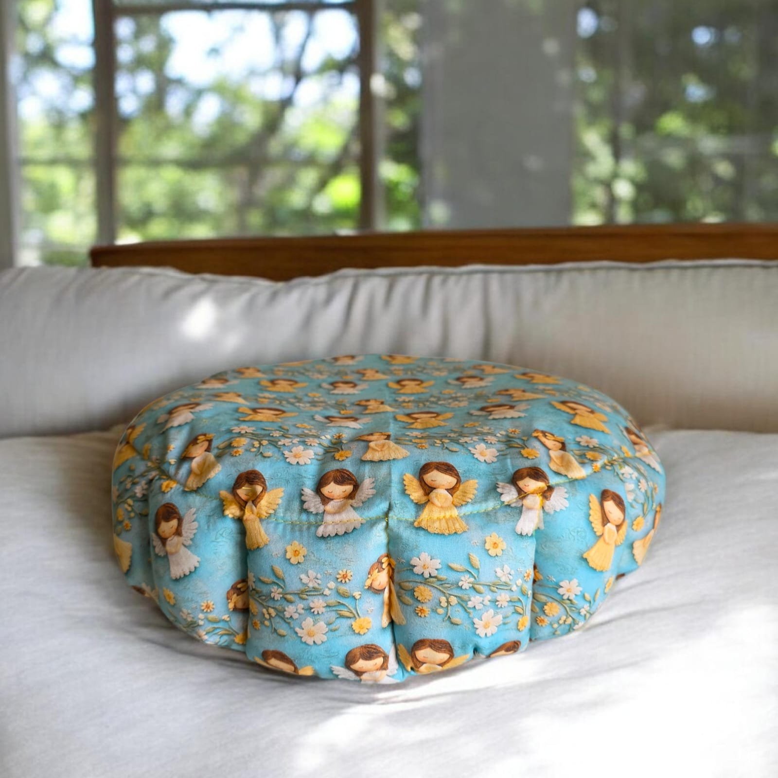Cama Redonda Gomos PP - Anjinhos - Amarelo Poá - com zíper - Imagem 4